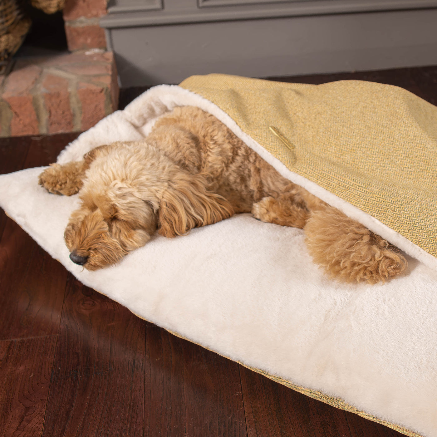 Sleepy Burrows Bed With Removable Cover In Honeysuckle Orkney Tweed by Lords & Labradors