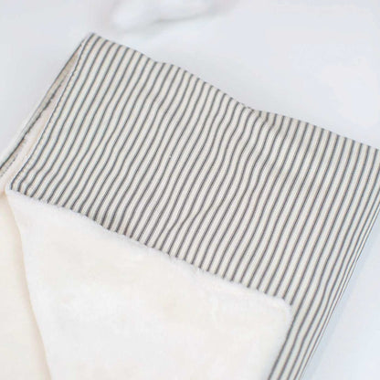  Super Soft Sherpa & Teddy Fleece Lining, Our Luxury Cat & Kitten Blanket In Stunning Regency Stripe I The Perfect Cat Bed Accessory! Available Now at Lords & Labradors