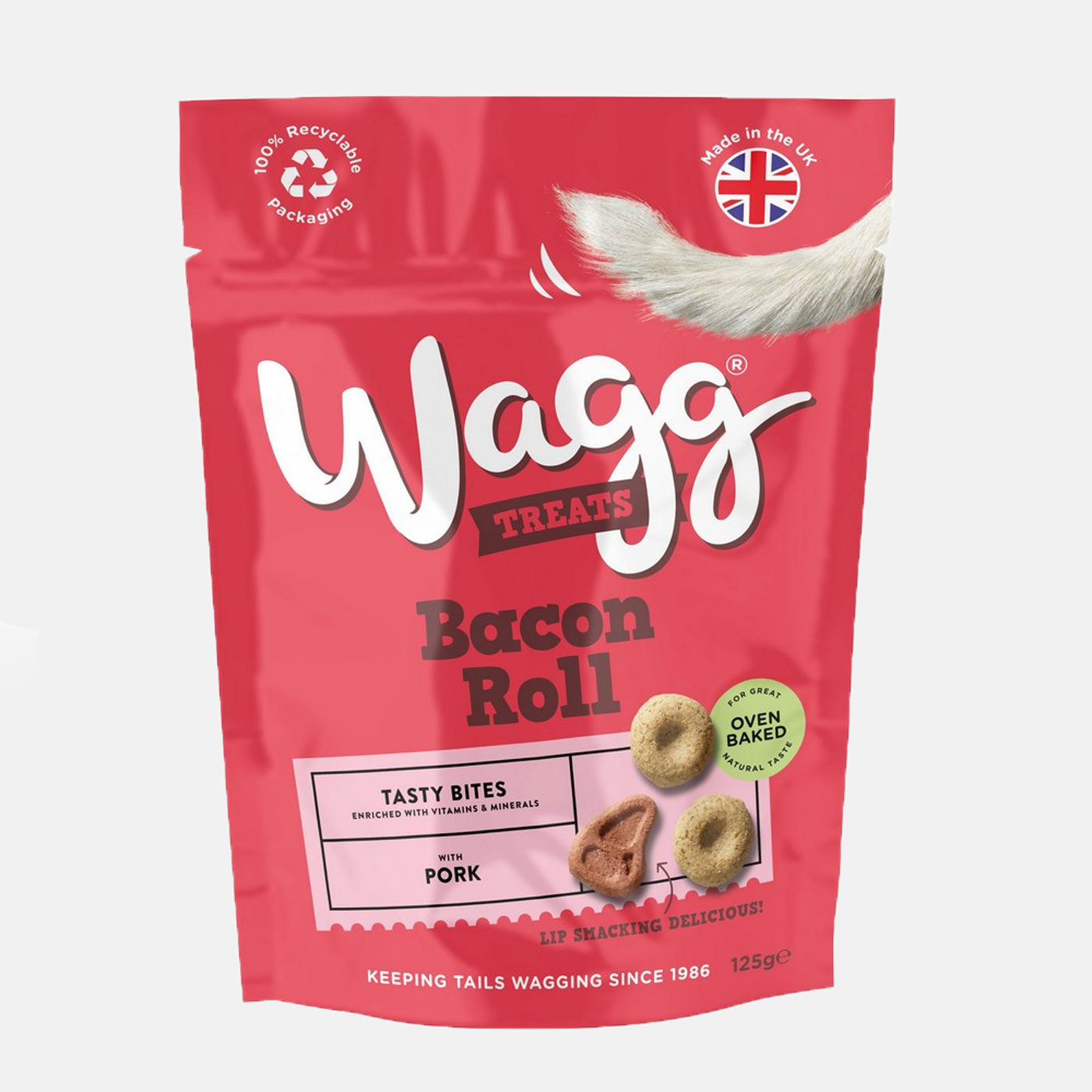 Wagg Bacon Roll Dog Treats 125g