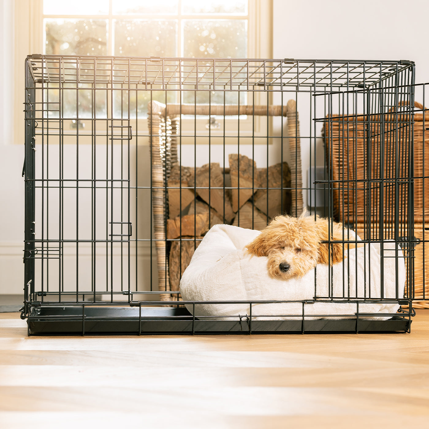 Stunning Large Pet Crate With Faux Fur Sides image
