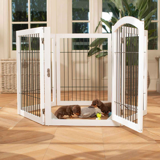 Wooden Puppy Play Pen by Lords & Labradors