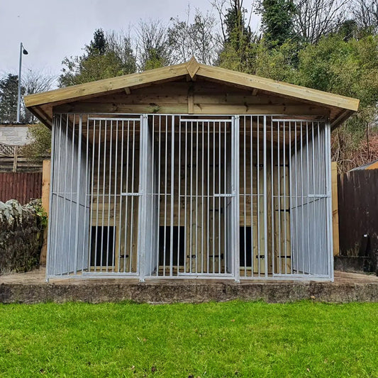 Benchmark Premium Wood Triple Dog Kennel with Apex Roof 10 x 10ft