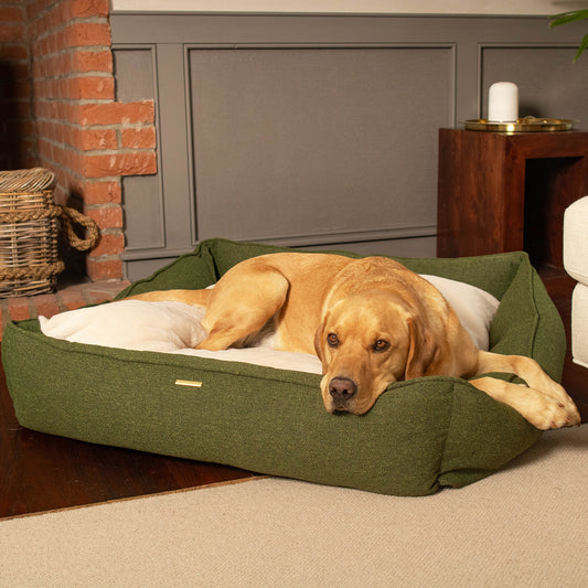 Box Bed With Removable Cover in Moss Orkney Tweed by Lords & Labradors
