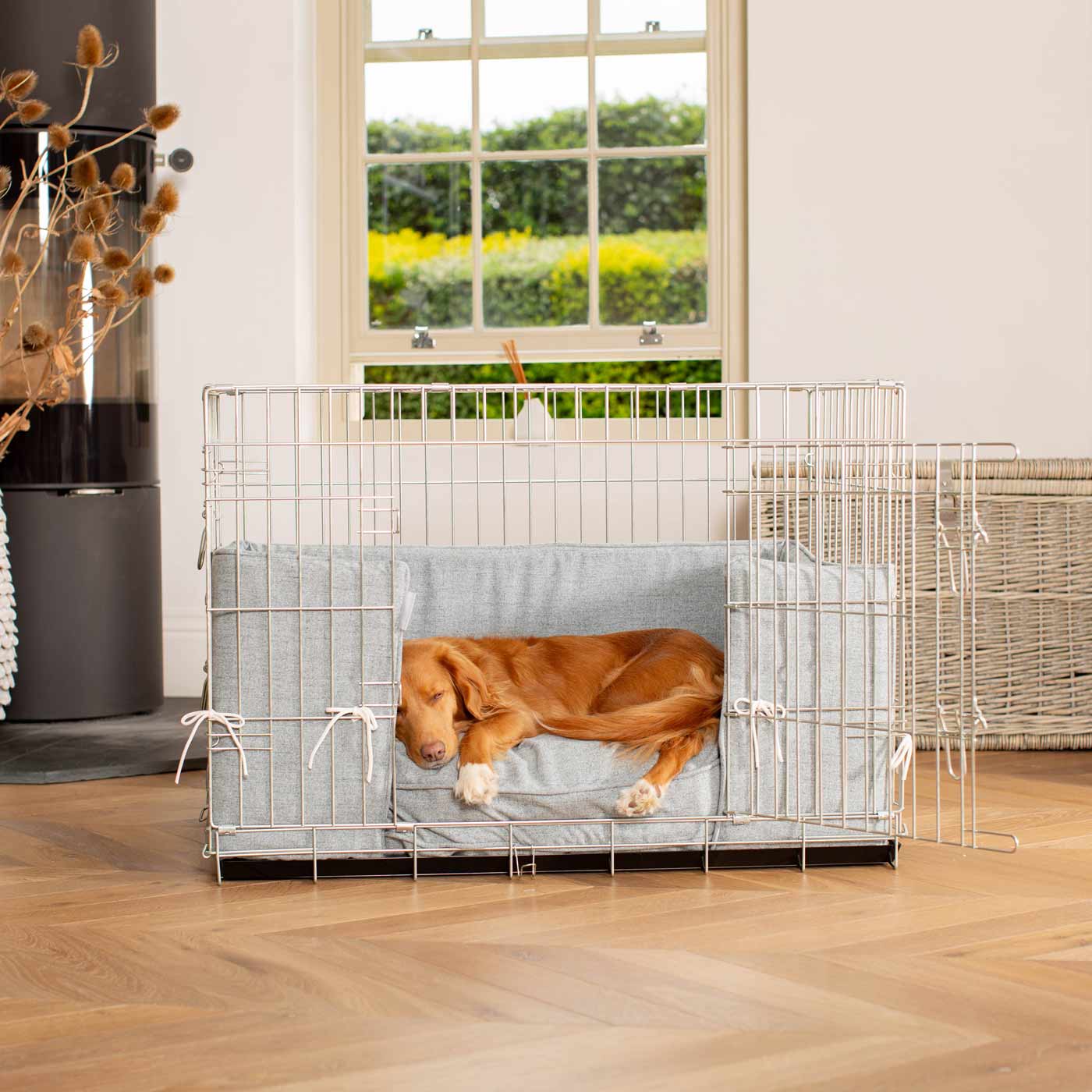 Dog Crate Bumper in Inchmurrin Iceberg by Lords & Labradors