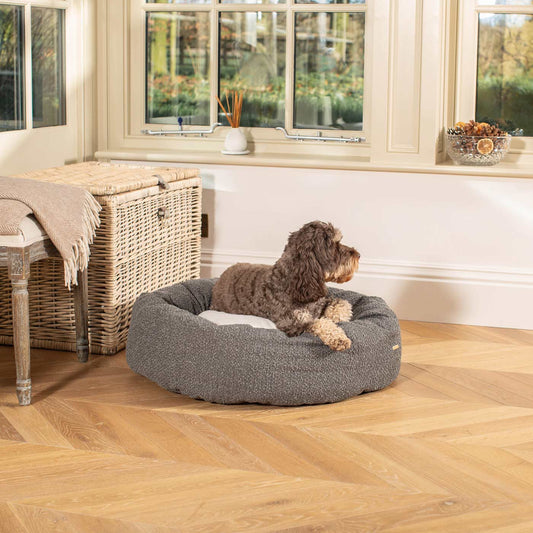 Donut Bed in Granite Bouclé by Lords & Labradors