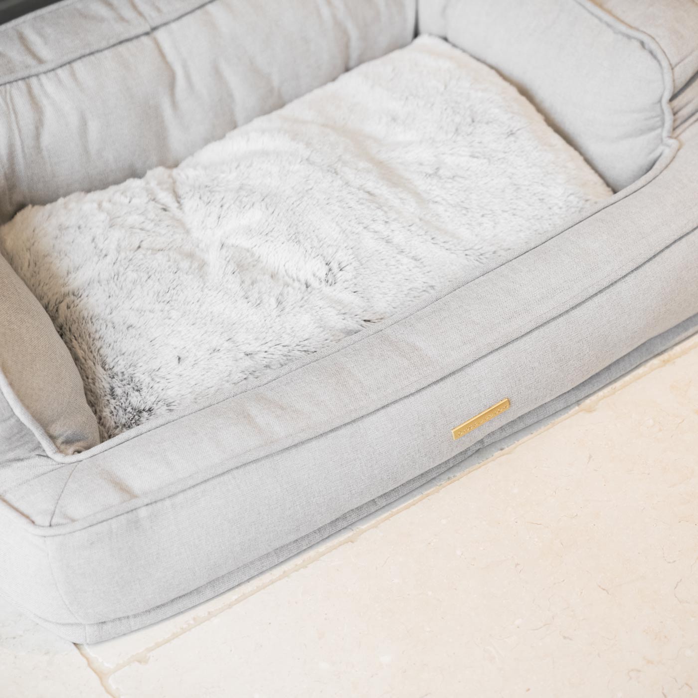 Present Your Furry Friend with the Perfect Dog Bed for The Ultimate Pet Nap-Time! Discover Our Luxury Deep Sleep Dog Bed In Stunning Alabaster! Available Now at Lords & Labradors    