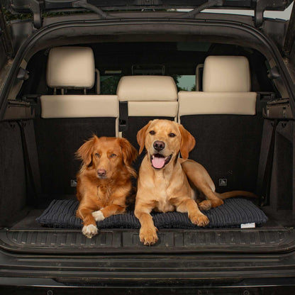 Lords & Labradors Travel Mat in Essentials Navy