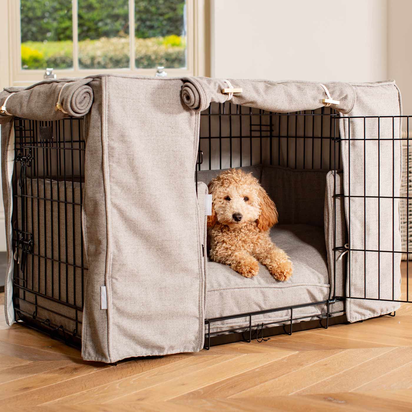 Dog Crate Set In Inchmurrin Ground by Lords & Labradors