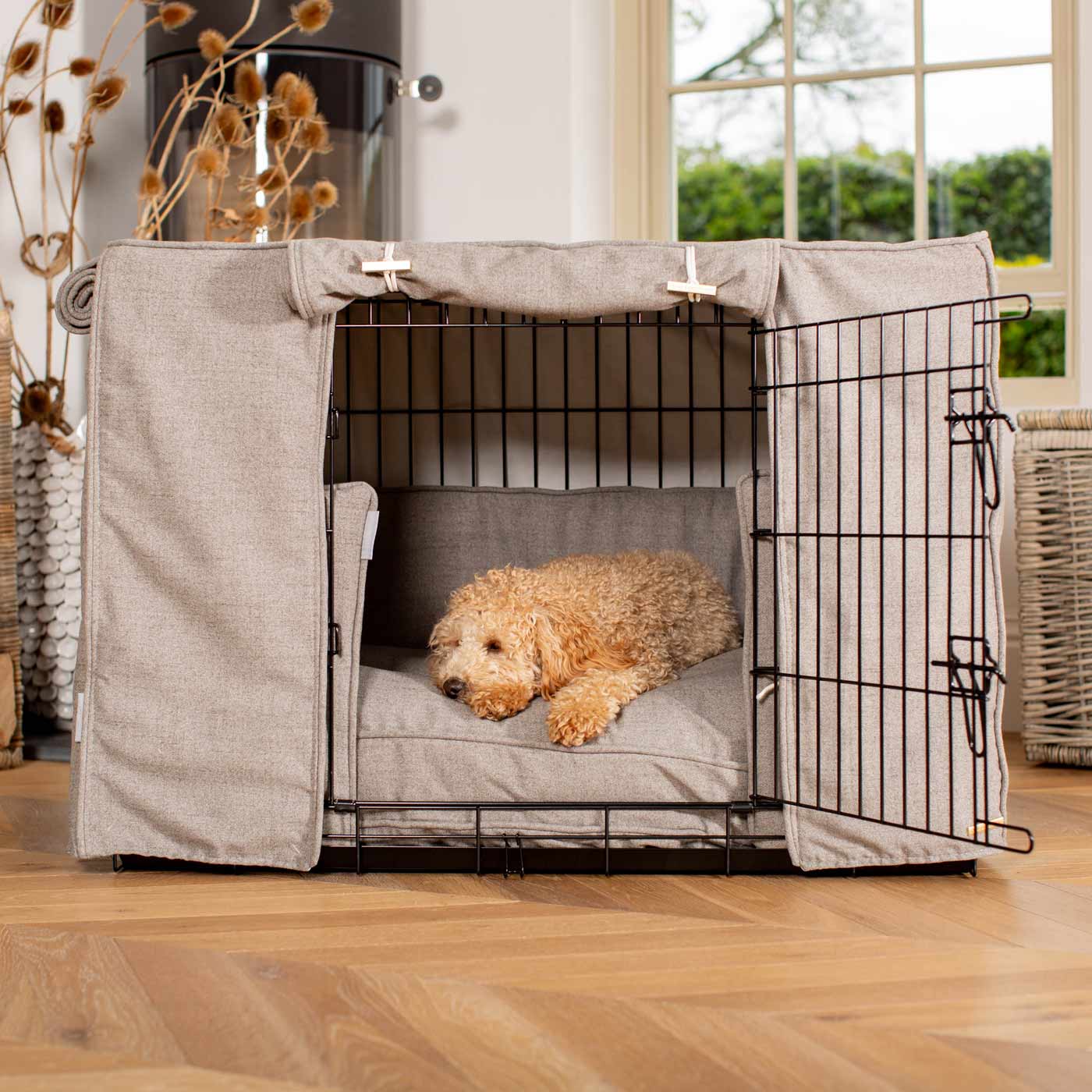 Dog Crate Set In Inchmurrin Ground by Lords & Labradors