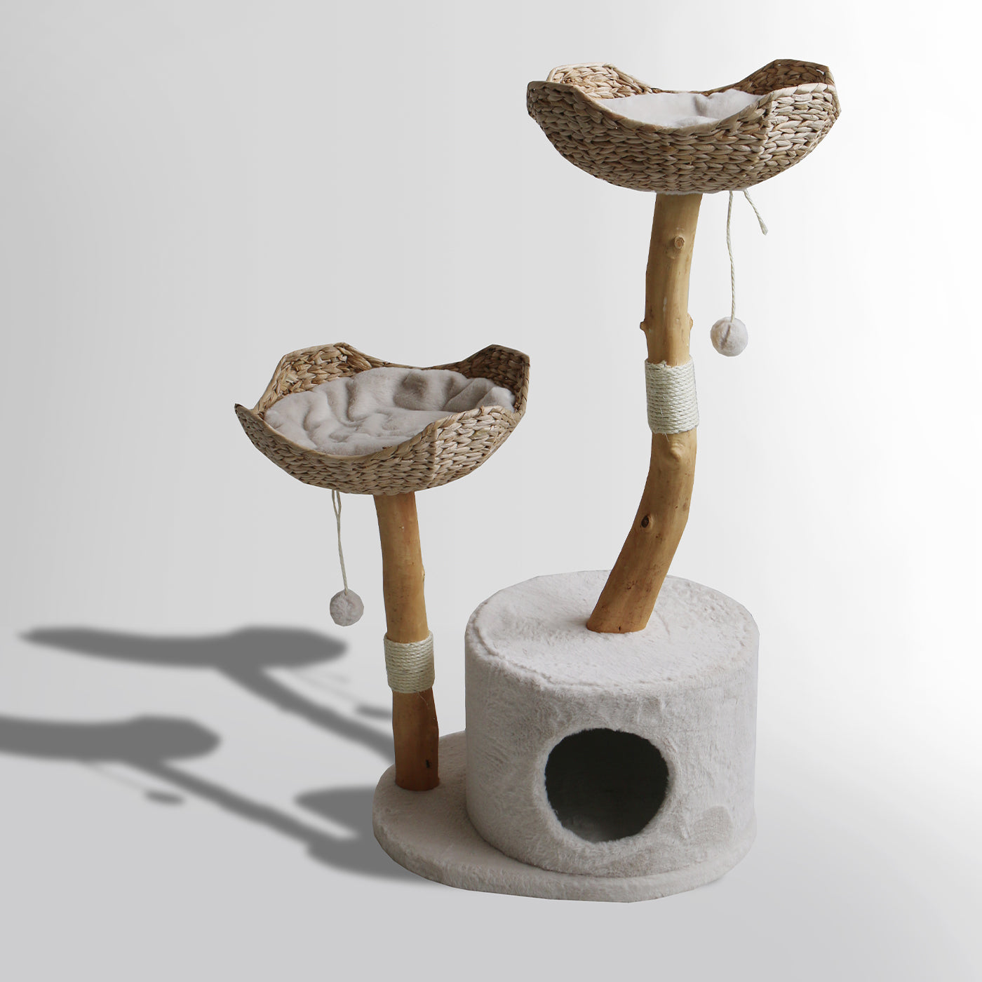 Discover our Luxury Back to Nature The Basket Cat Scratch Post. The Features of the Cat Scratch Post include Cosy Basket, Cave for Sleeping & Dangling Toys to Encourage Play. The Perfect Burrow For Your Kitten and Cat, Weight Limit 20kg, Available Now at Lords & Labradors