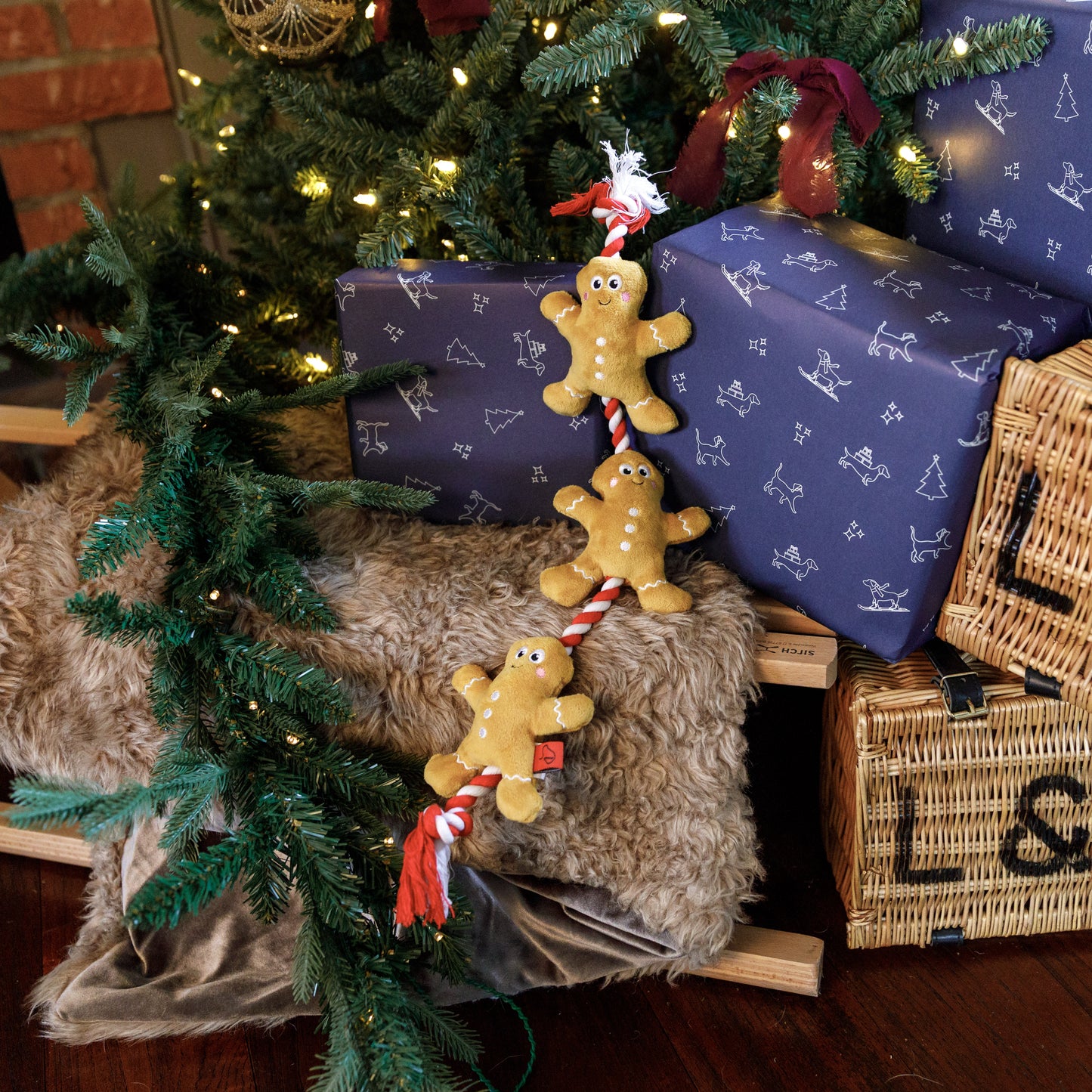 Zoon Xmas Tugga Gingerbread Christmas Toy