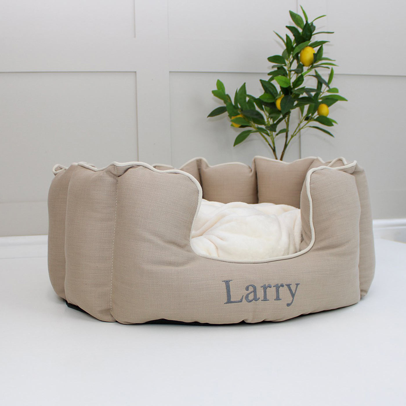 Discover Our Luxurious High Wall Bed For Cats, Featuring inner pillow with plush teddy fleece on one side To Craft The Perfect Cats Bed In Stunning Savanna Oatmeal! Available To Personalise Now at Lords & Labradors    