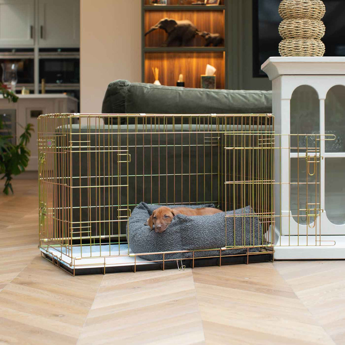 Curated visual reference: Crema Marble Dog Crate Reference: Dog Crate Granite Bouclé Cosy Calming Puppy Bed