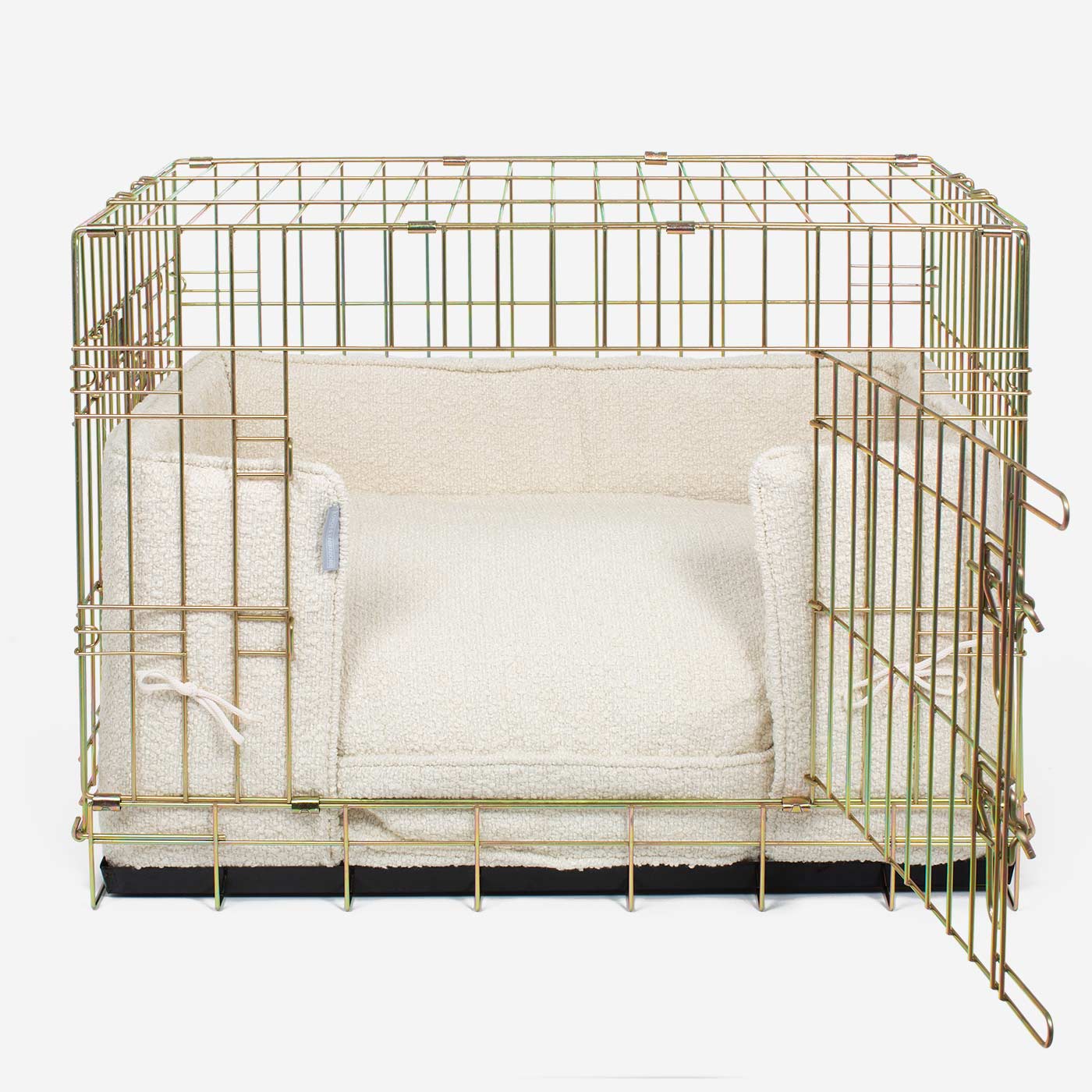Gold hot sale dog crate