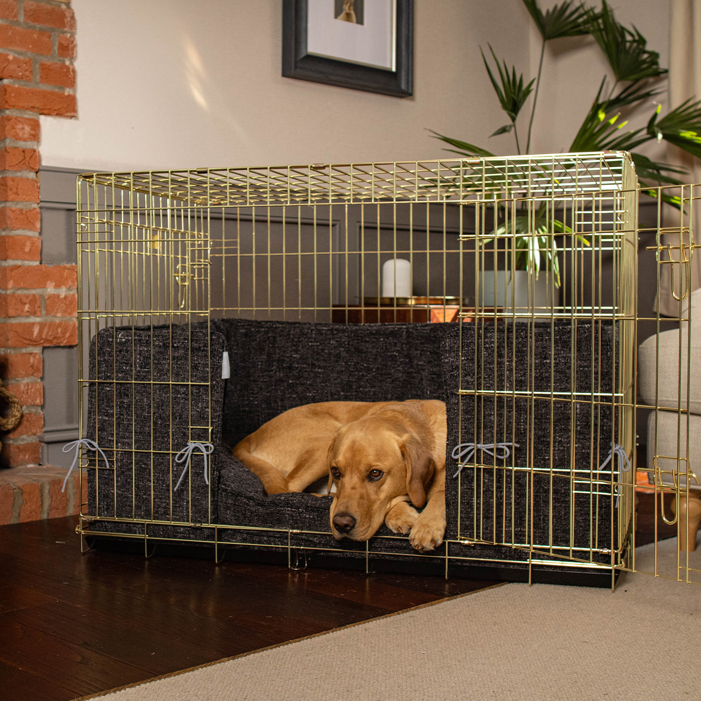 Dog Crate with Cushion & Bumper in Obsidian Minerals by Lords & Labradors