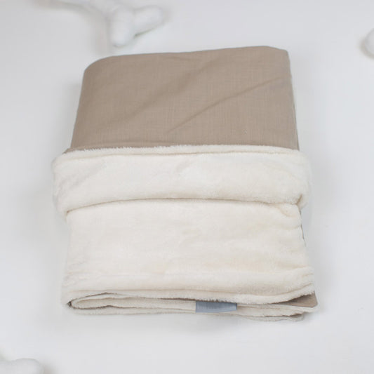  Super Soft Sherpa & Teddy Fleece Lining, Our Luxury Cat & Kitten Blanket In Stunning Savanna Oatmeal The Perfect Cat Bed Accessory! Available To Personalise at Lords & Labradors