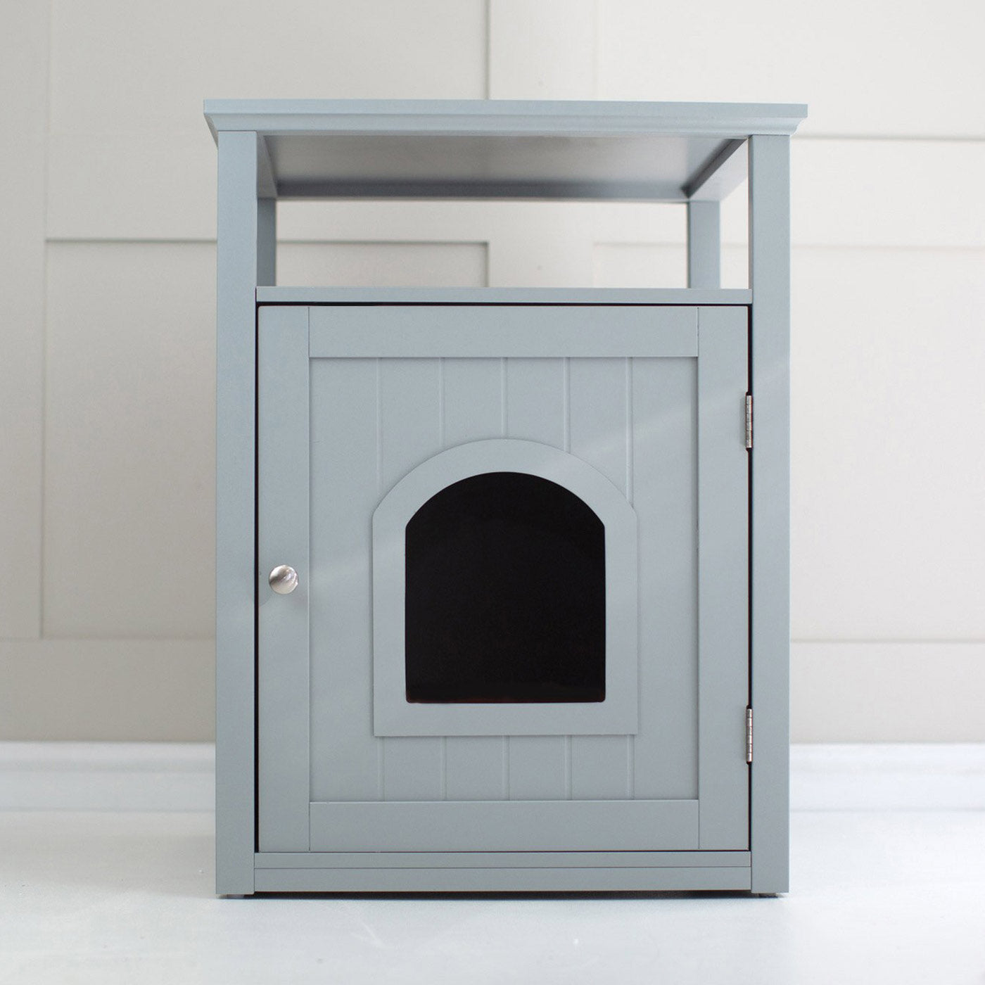 Discover The Perfect Multi-Functional Cat Washroom, Featuring Hinged Door for a Discreet Cat Loo. Suitable for All Cat Breeds! Made From Durable Wood to Ensure a Stylish Finish That Suits Any Home Decor! Includes a Complimentary Litter Tray. Available In Grey & White Now at Lords & Labradors    