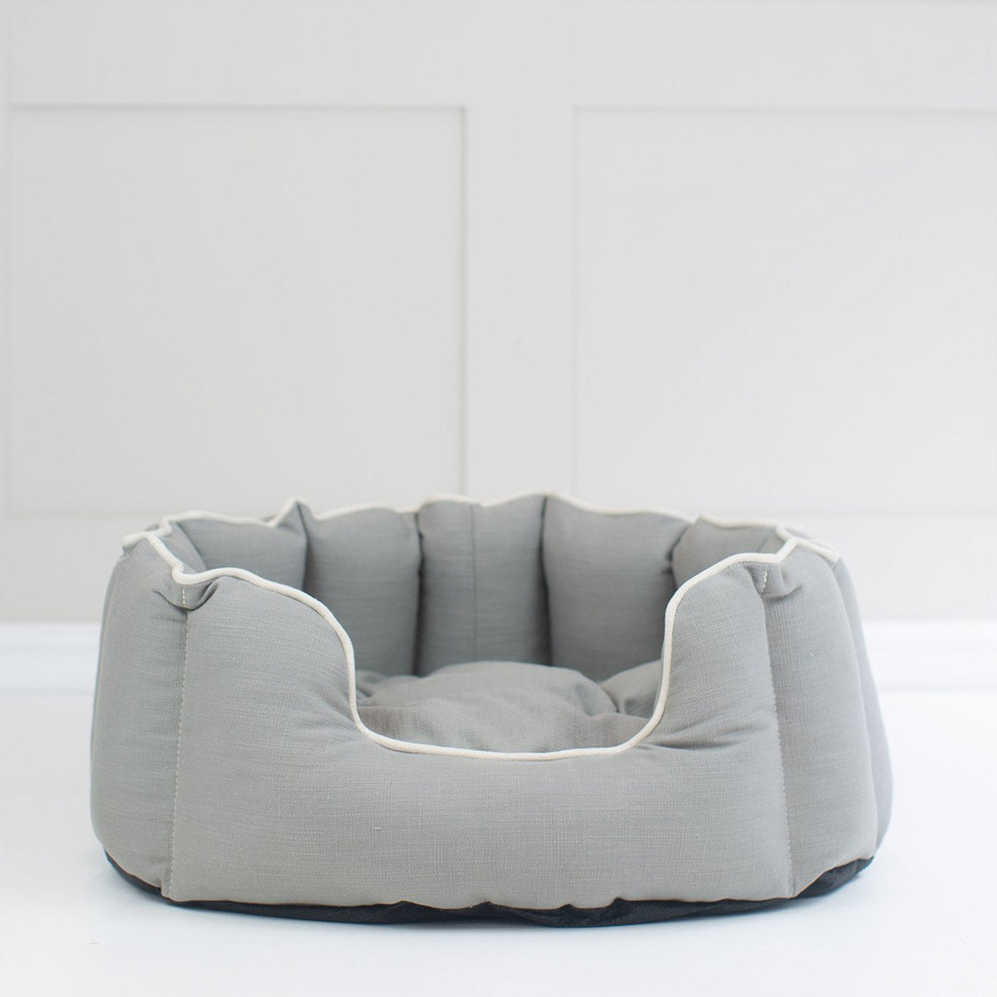 Discover Our Luxurious High Wall Bed For Cats, Featuring inner pillow with plush teddy fleece on one side To Craft The Perfect Cats Bed In Stunning Stone Oatmeal! Available To Personalise Now at Lords & Labradors    