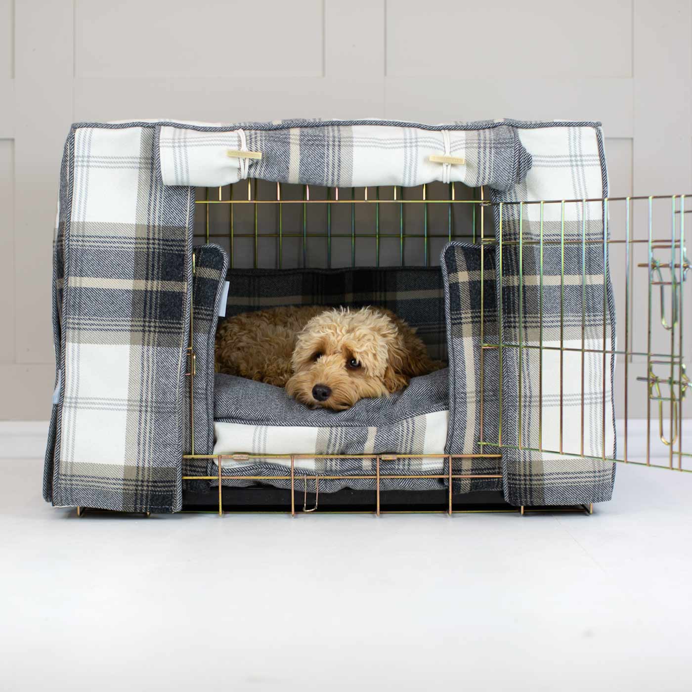 Lords and Labradors charcoal tweed crate cover