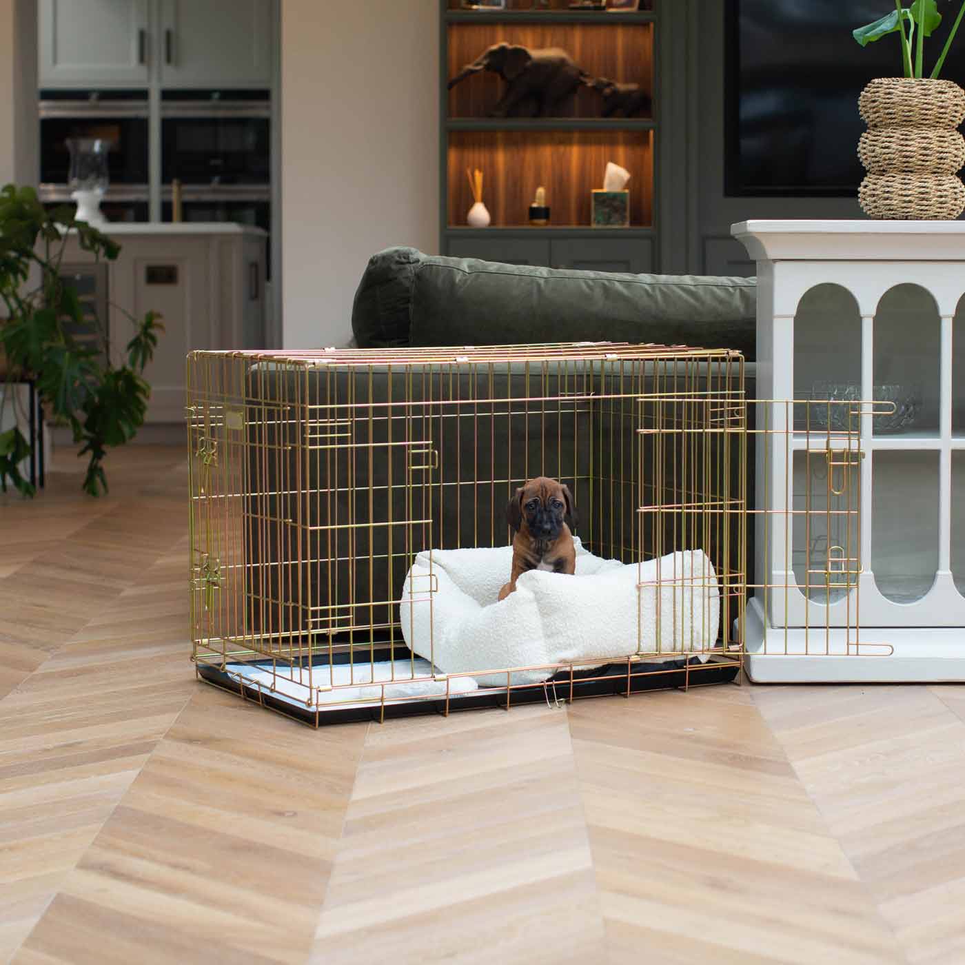 Discover Our Heavy-Duty Dog Crate With Ivory Bouclé Cosy & Calming Puppy Crate Bed Set! The Perfect Crate Bed For Pet Burrow. Available To Personalise Here at Lords & Labradors 